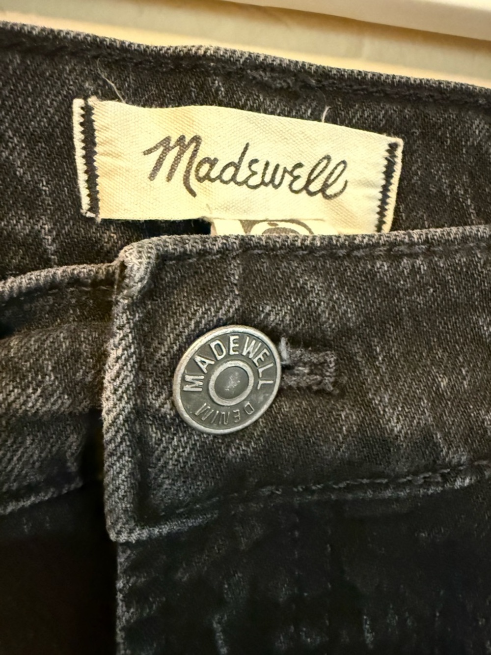 Madewell The Mid-Rise Perfect Vintage Jean Faded Black Straight Leg Size 32 - Picture 6 of 15